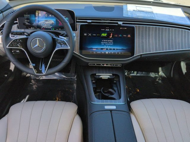 New 2026 Mercedes-Benz E 350 4MATIC Sedan image 14