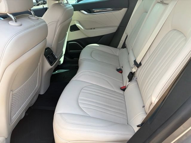 Used 2022 Maserati Levante Modena AWD/4WD image 20