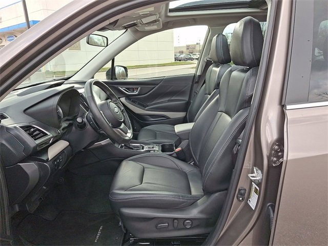 Used 2023 Subaru Forester Limited image 16