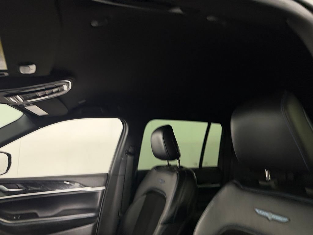Certified 2022 Jeep Grand Cherokee Trailhawk AWD/4WD image 25