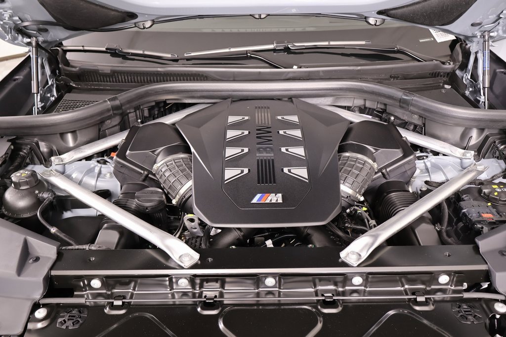 New 2026 BMW X5 M60i w/ Executive Package image 21