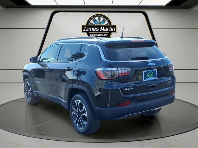 Used 2024 Jeep Compass Limited AWD/4WD image 6