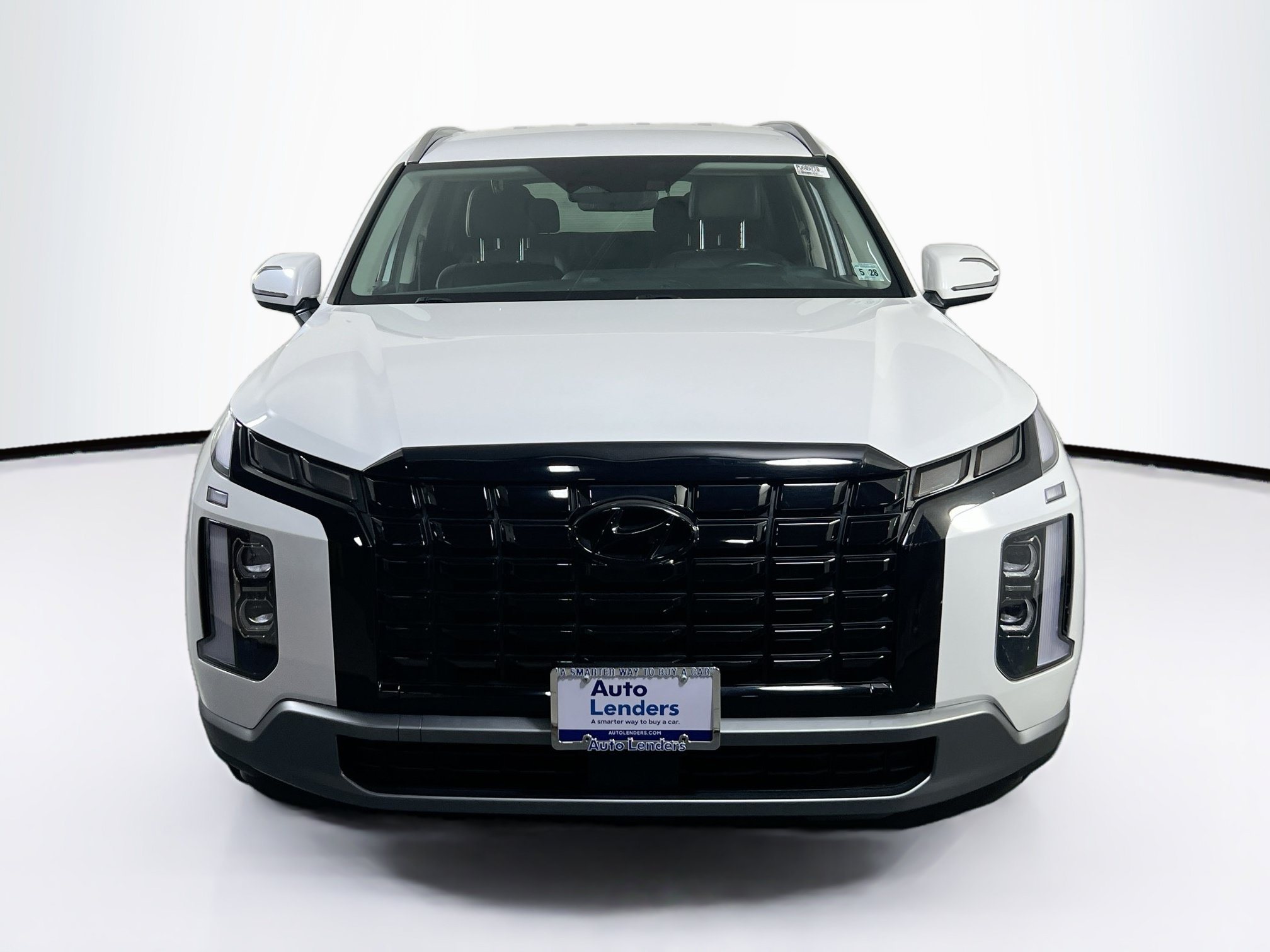 Used 2023 Hyundai Palisade SEL AWD/4WD image 2