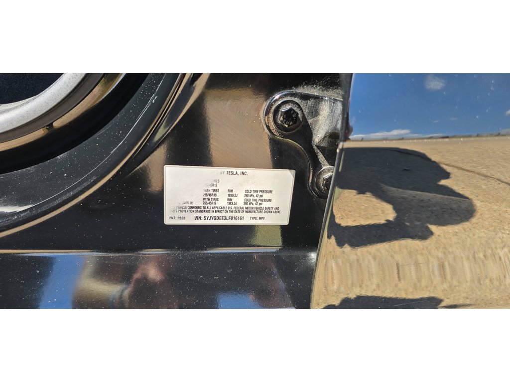 Used 2020 Tesla Model Y Long Range AWD/4WD image 34