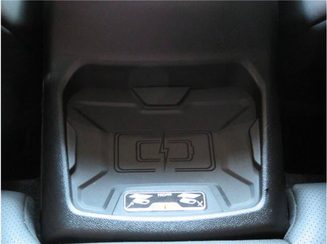 Used 2017 Chevrolet Camaro SS RWD image 10