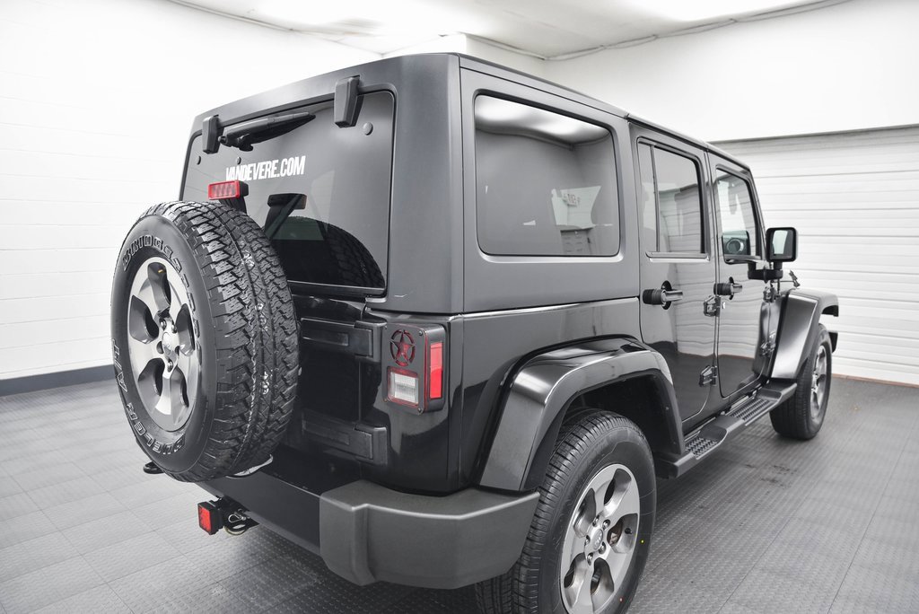 Used 2018 Jeep Wrangler Unlimited Sahara image 7
