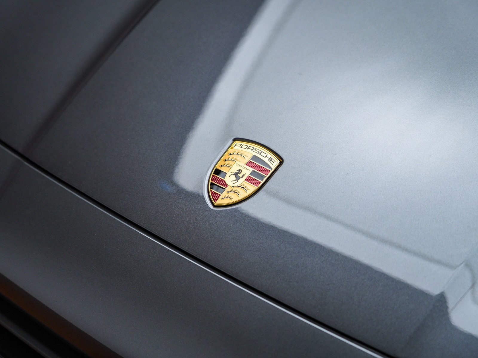 Certified 2025 Porsche Cayenne E-Hybrid image 12