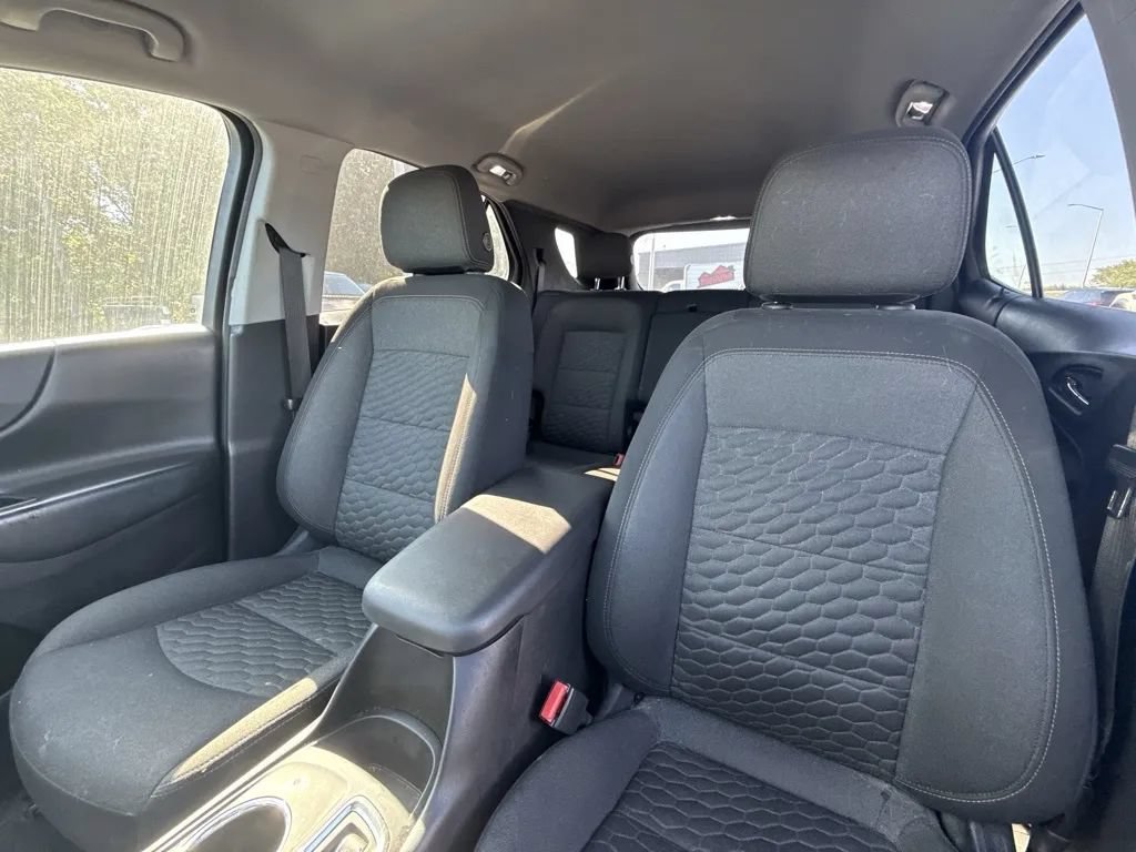 Used 2020 Chevrolet Equinox LT FWD image 8