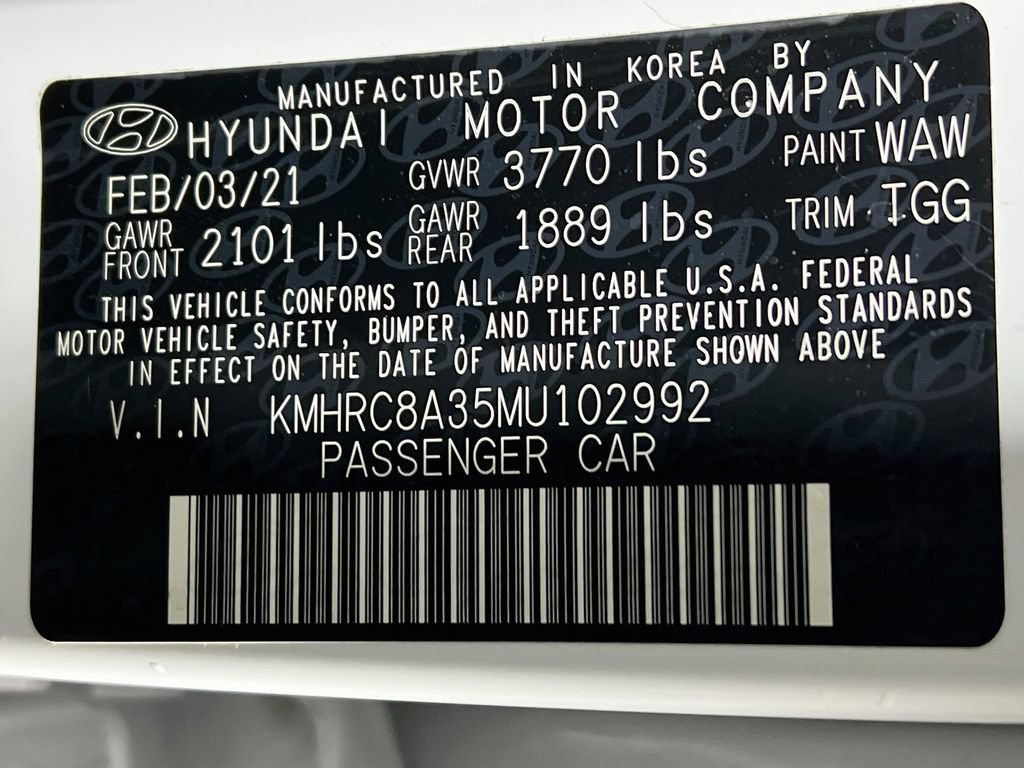 Used 2021 Hyundai Venue SEL w/ Cargo Package FWD image 28