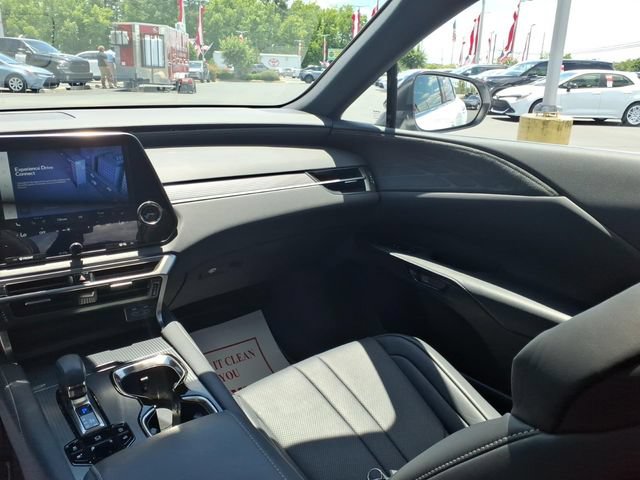 Used 2023 Lexus RX 350 AWD image 11