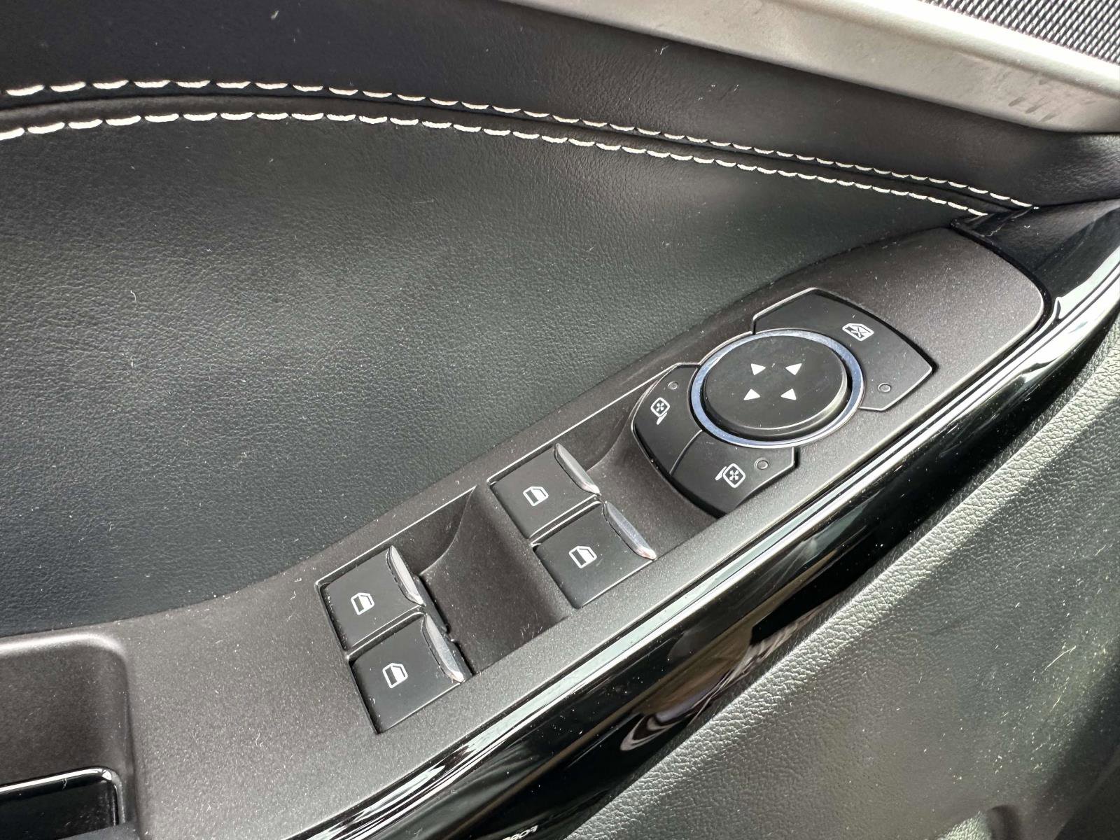 Certified 2022 Ford Explorer ST w/ ST Street Pack image 33