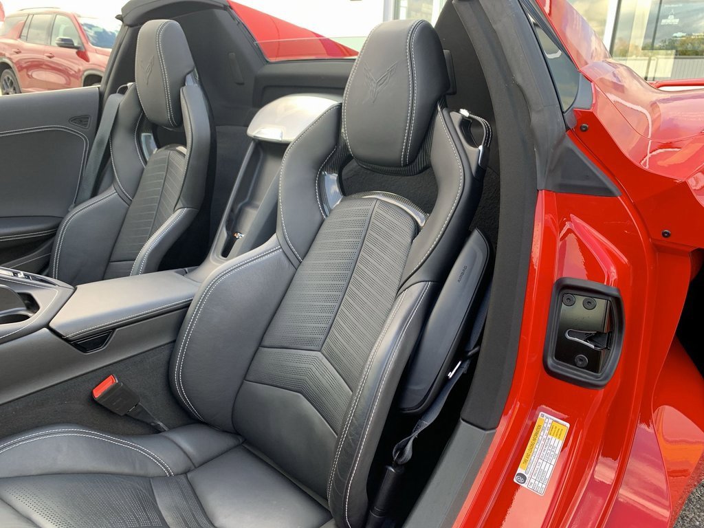 Certified 2021 Chevrolet Corvette Stingray Preferred Conv w/ Z51 Performance Package image 14