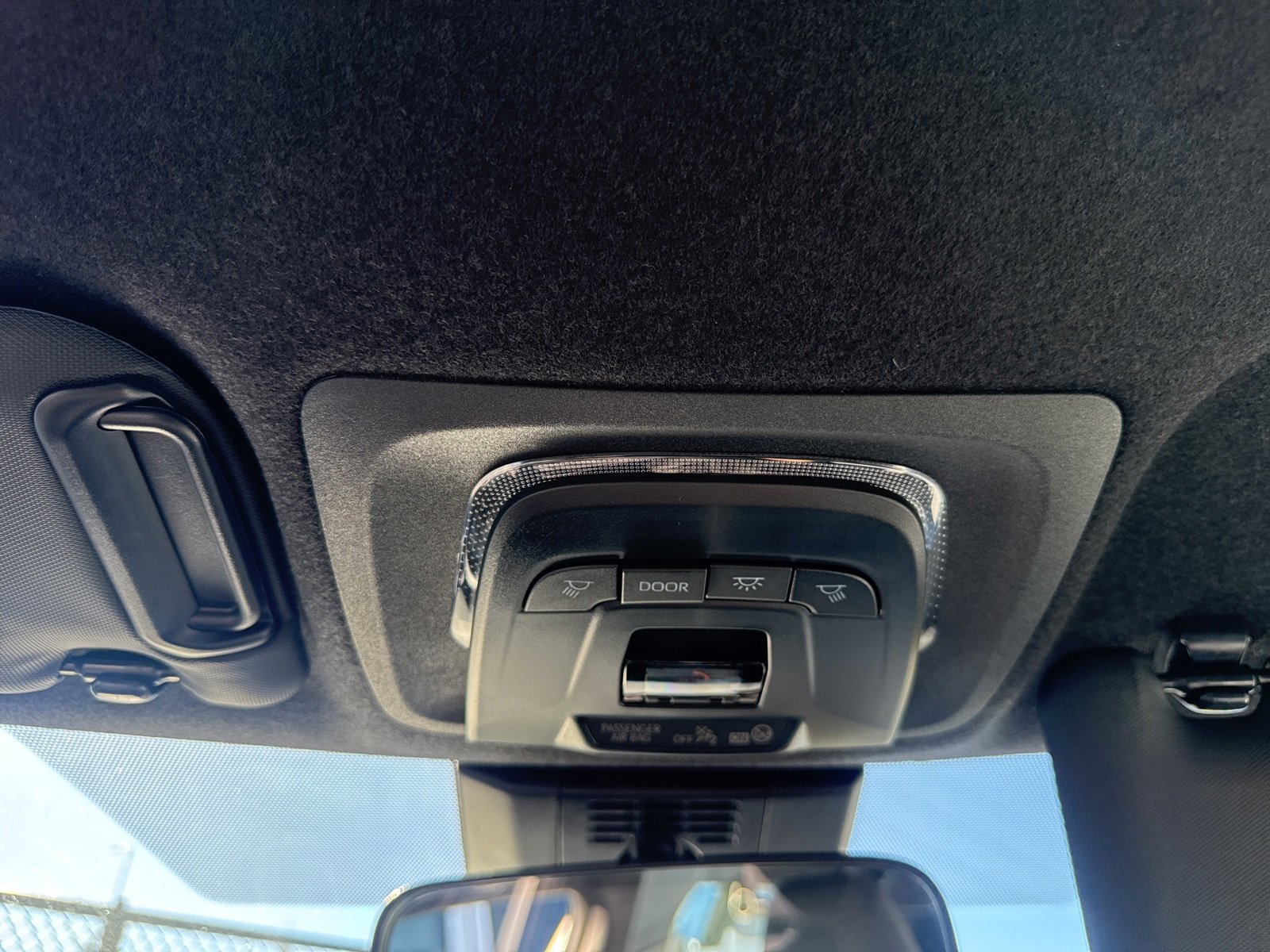 Certified 2025 Toyota Corolla SE image 15