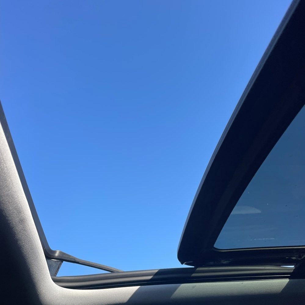 Used 2022 Jeep Grand Cherokee Limited 4xe w/ Luxury Tech Group II image 14