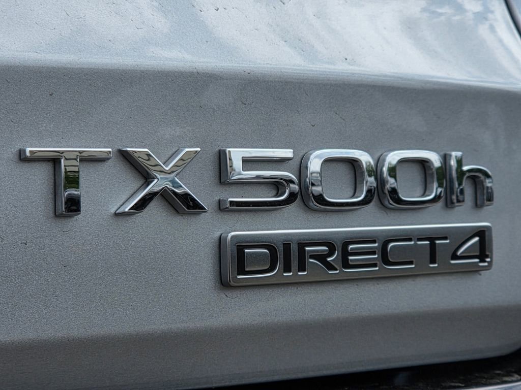 Certified 2025 Lexus TX 500h AWD w/ Technology Package image 9