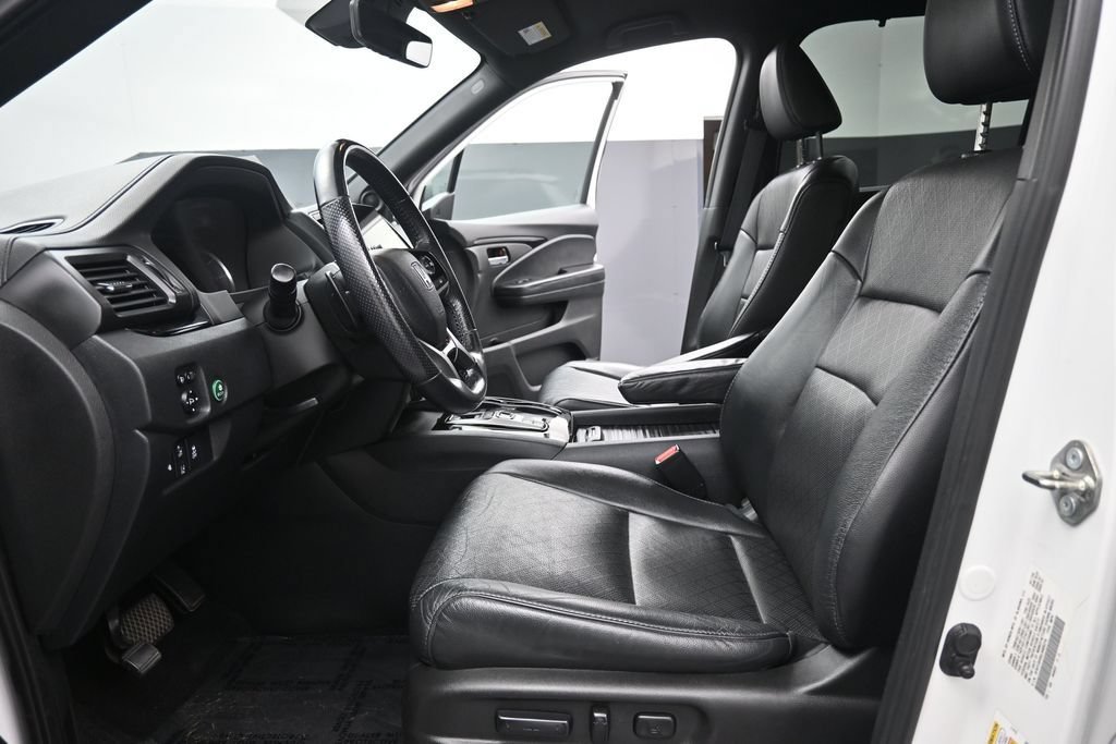 Used 2020 Honda Passport Touring image 10