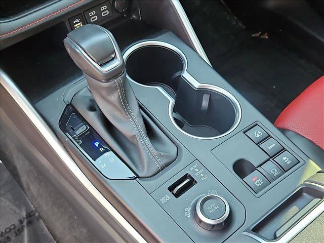 Used 2024 Toyota Highlander XSE AWD/4WD image 18