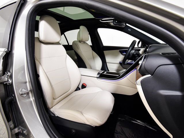 Certified 2023 Mercedes-Benz C 300 Sedan w/ Exclusive Trim Package image 28