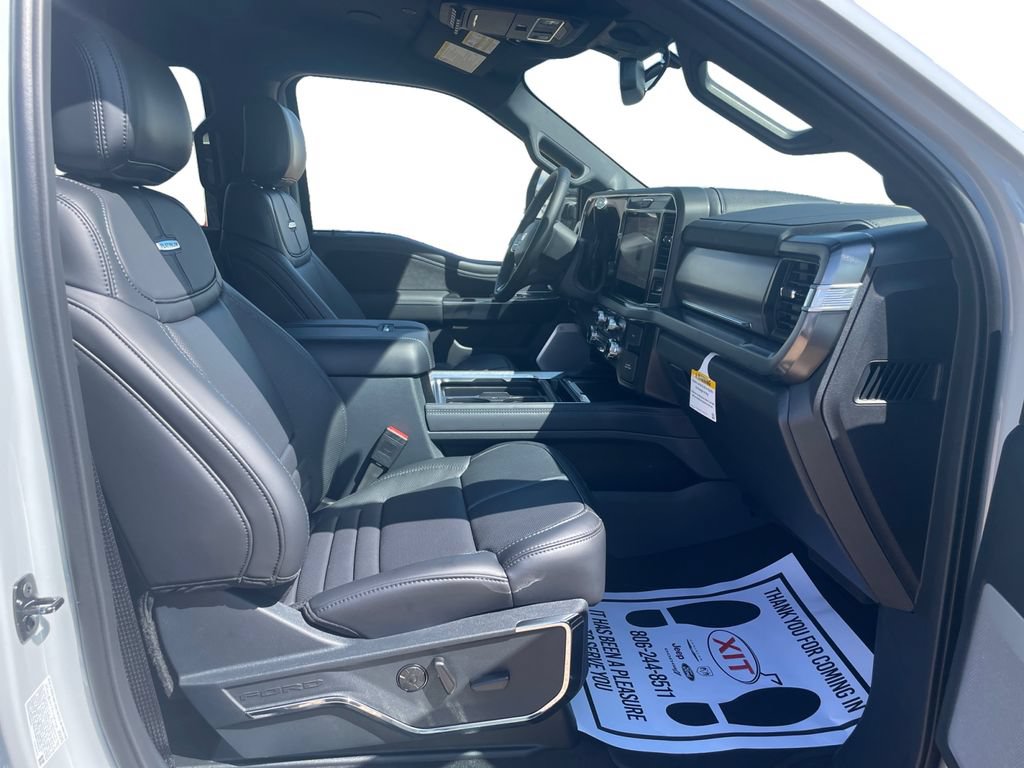 New 2026 Ford F350 Platinum w/ Tremor Off-Road Package AWD/4WD image 16