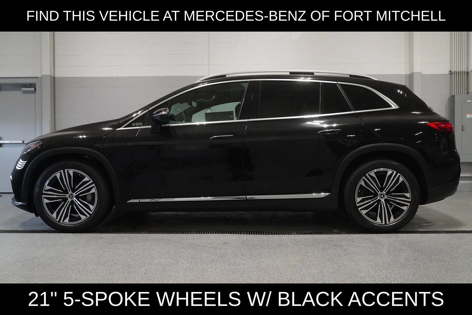 New 2026 Mercedes-Benz EQS 400 4MATIC SUV image 4