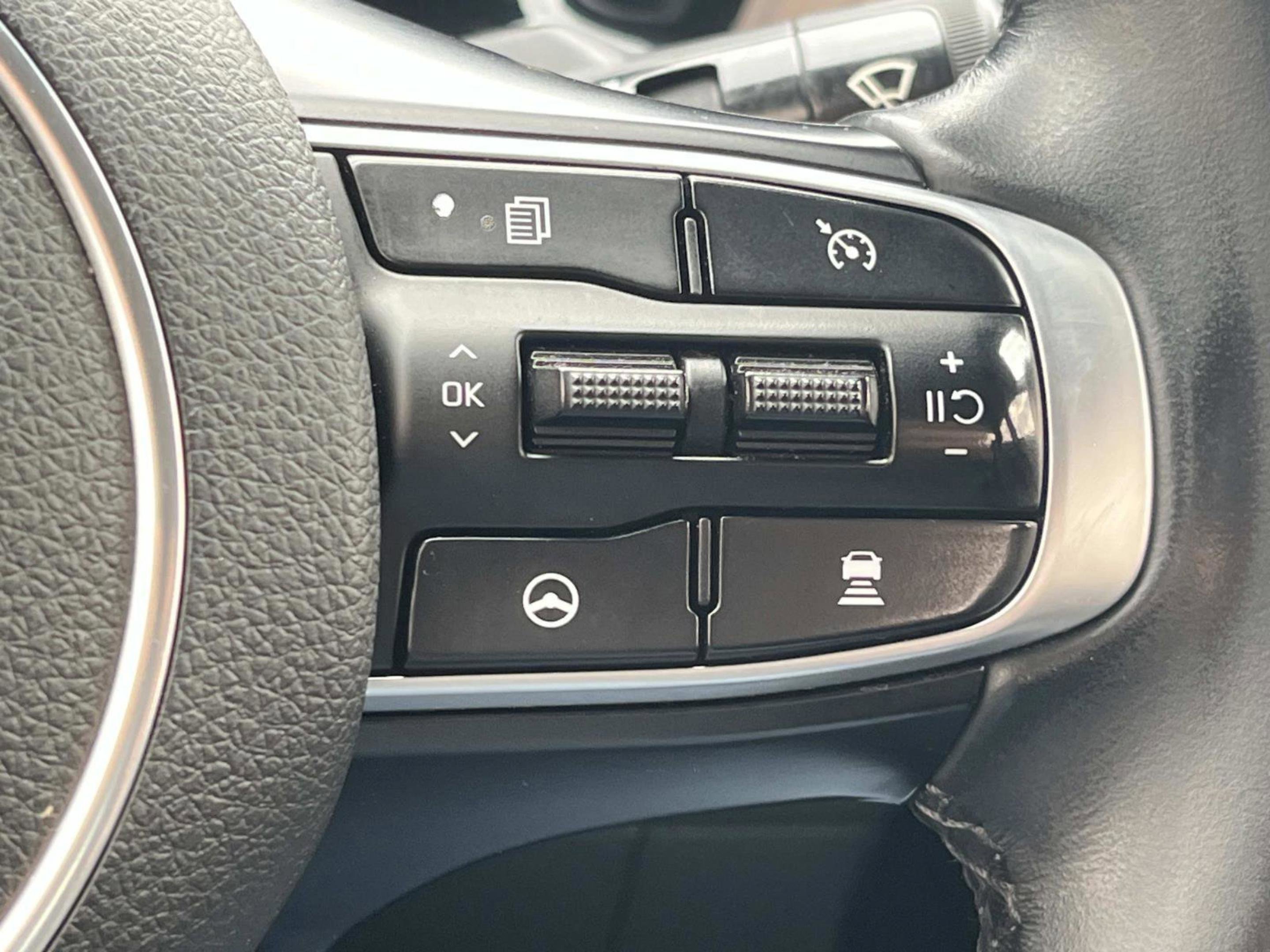 Used 2022 Kia K5 EX w/ EX Premium Package image 30