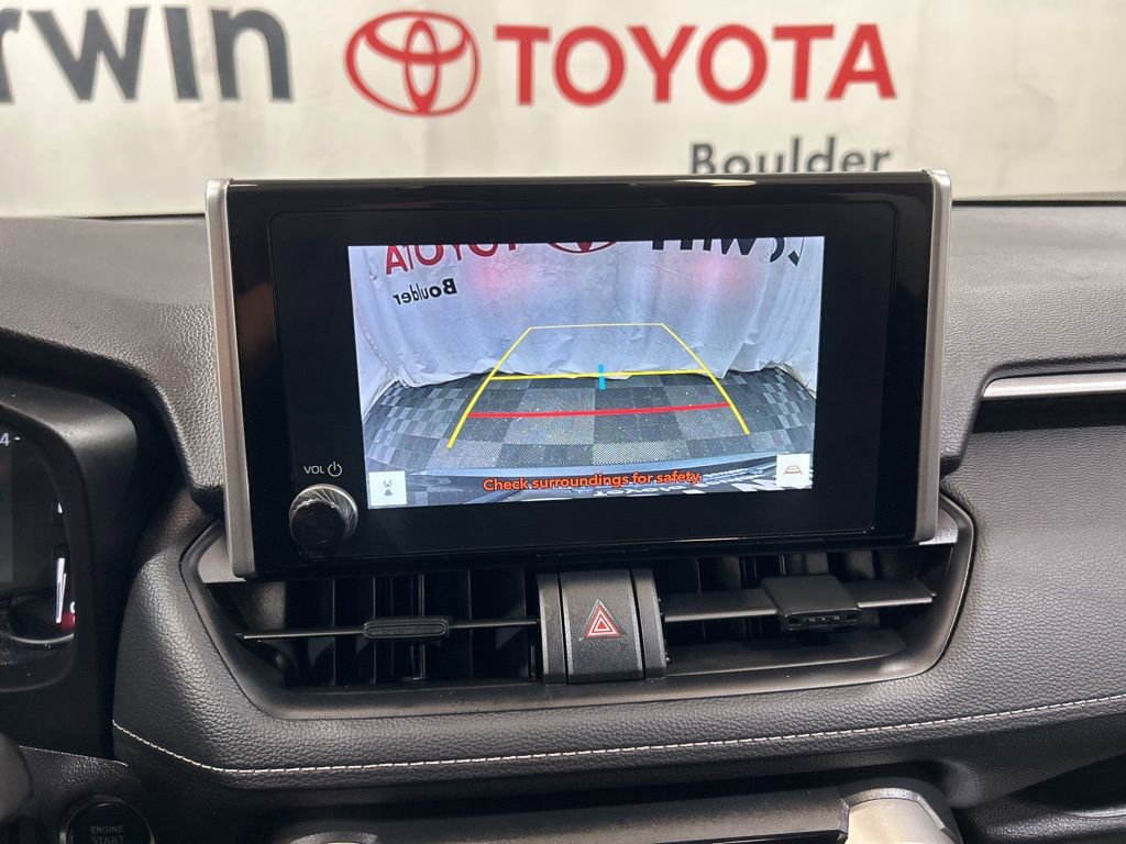 Used 2025 Toyota RAV4 XLE image 29