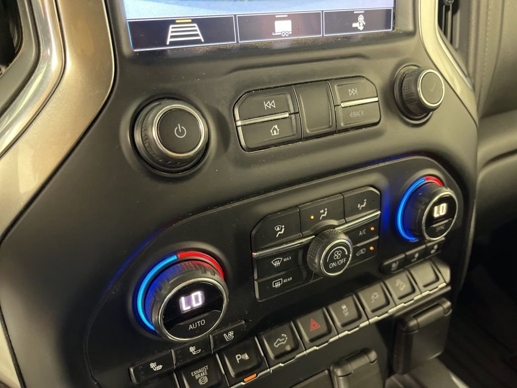 Used 2020 Chevrolet Silverado 2500 LTZ w/ LTZ Texas Edition image 27