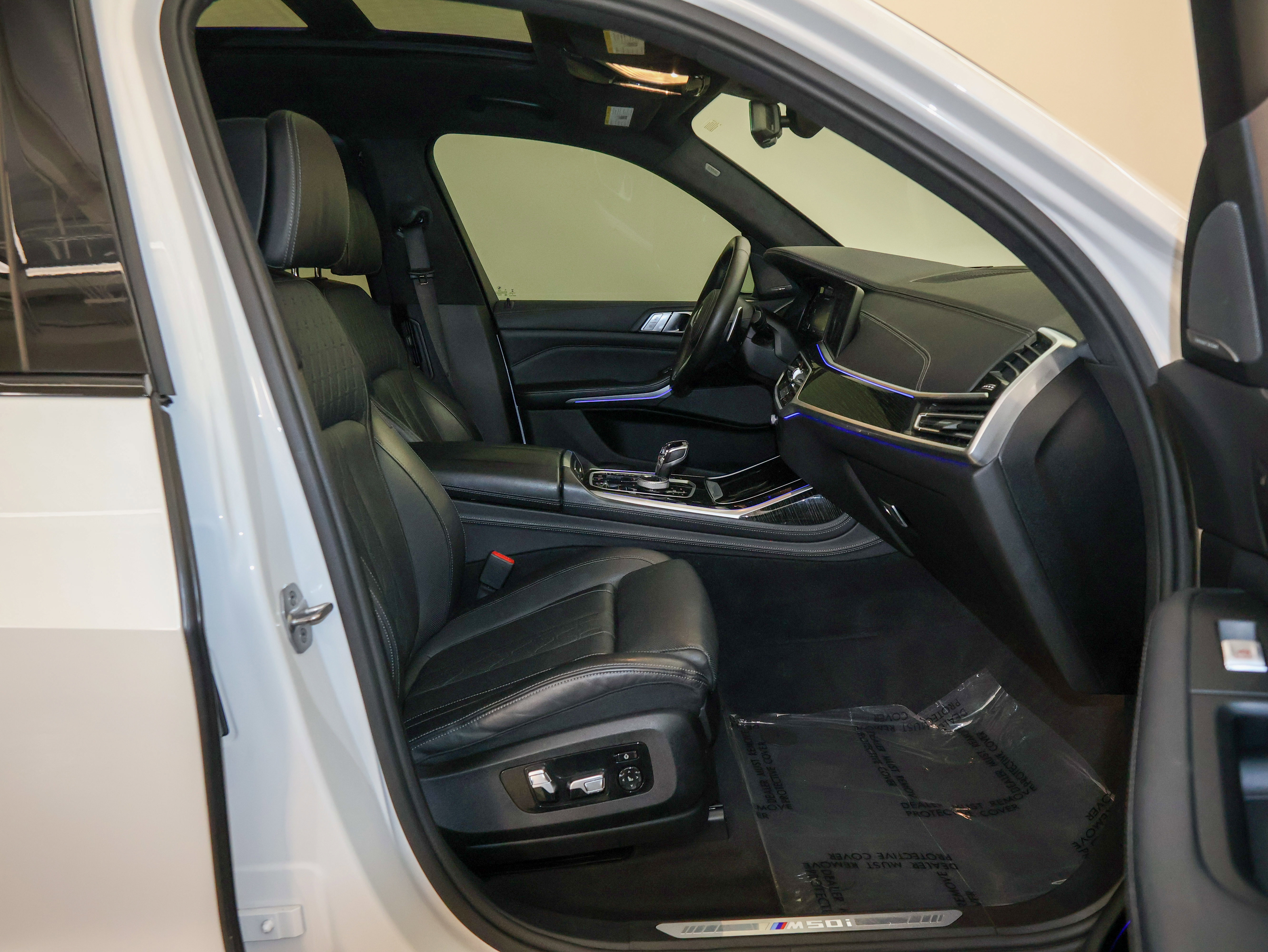 Used 2021 BMW X7 M50i image 62