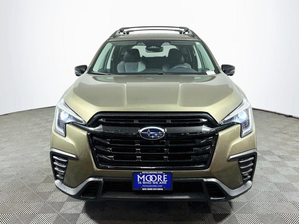Used 2023 Subaru Ascent Onyx Edition Limited AWD/4WD image 2