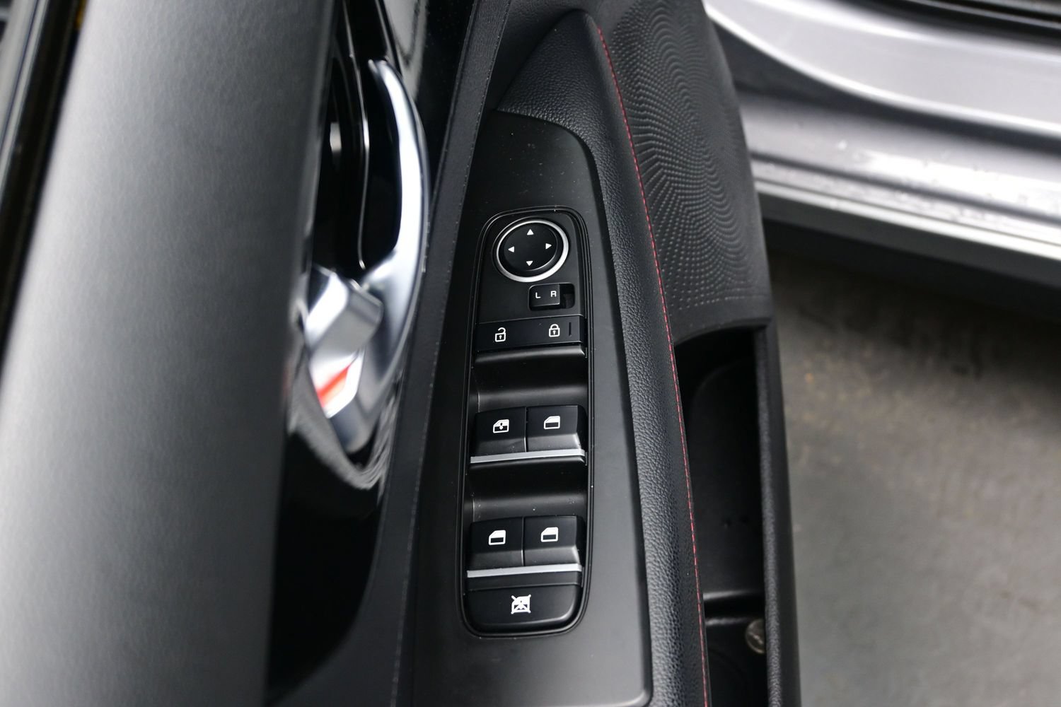 Used 2024 Kia Forte GT FWD image 10
