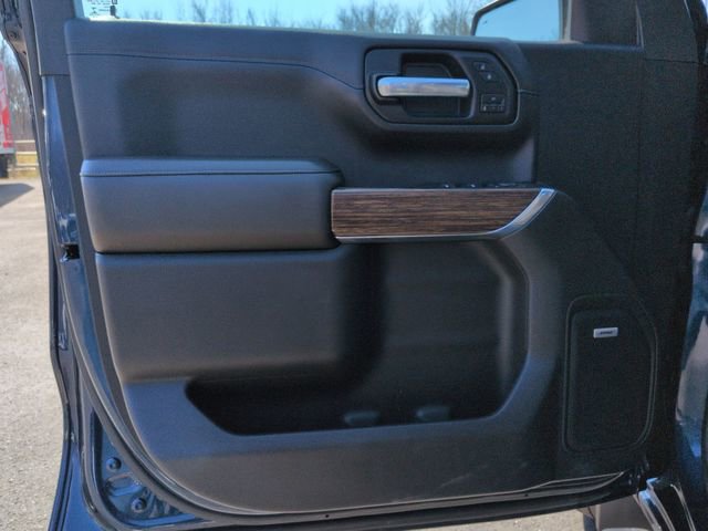 Used 2019 Chevrolet Silverado 1500 High Country w/ Technology Package image 23