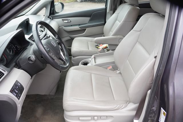 Used 2016 Honda Odyssey Touring image 5