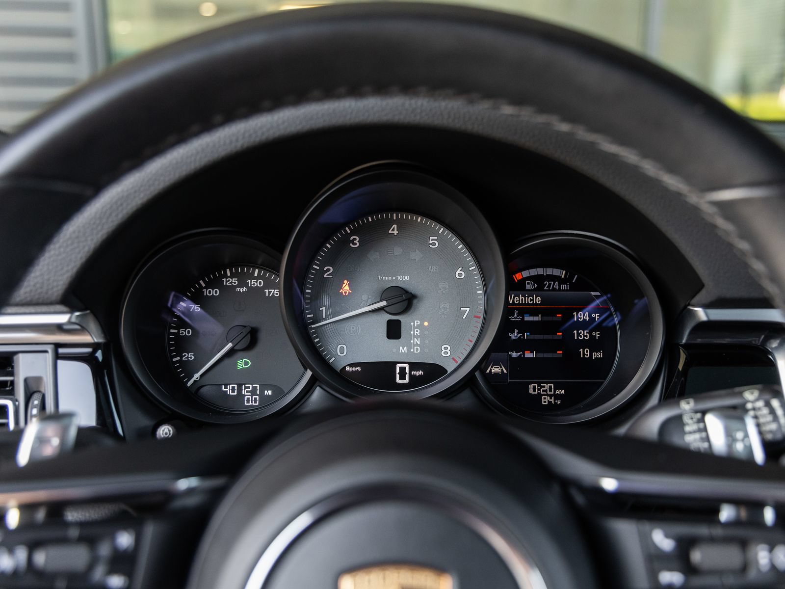 Certified 2024 Porsche Macan S AWD/4WD image 29