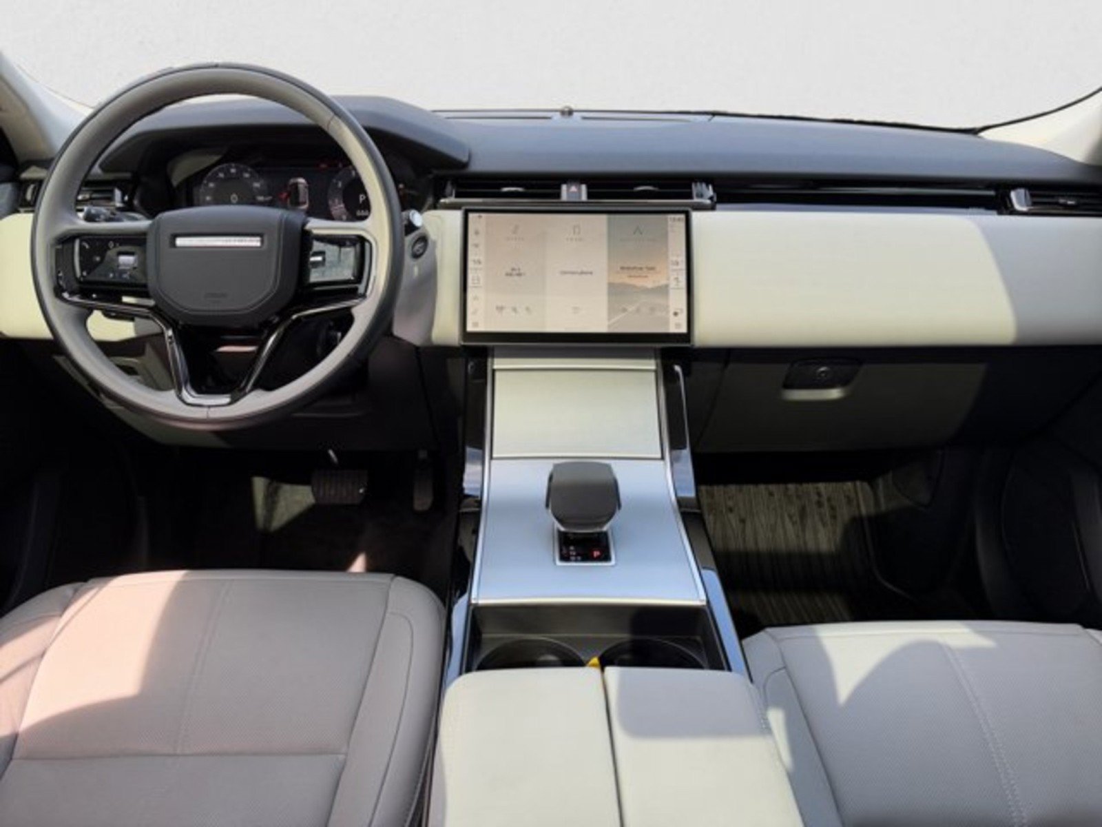 Certified 2024 Land Rover Range Rover Velar S AWD/4WD image 13