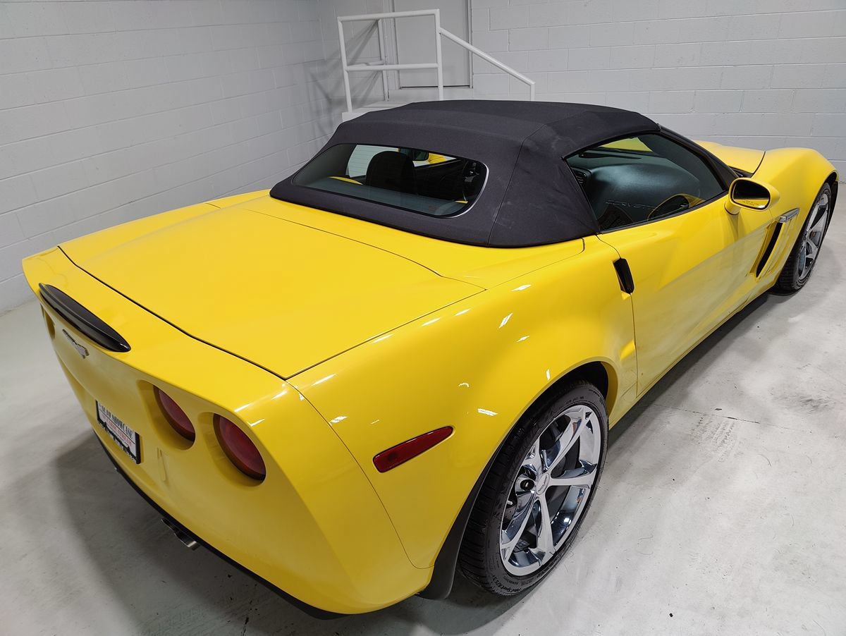 Used 2011 Chevrolet Corvette Grand Sport RWD image 6