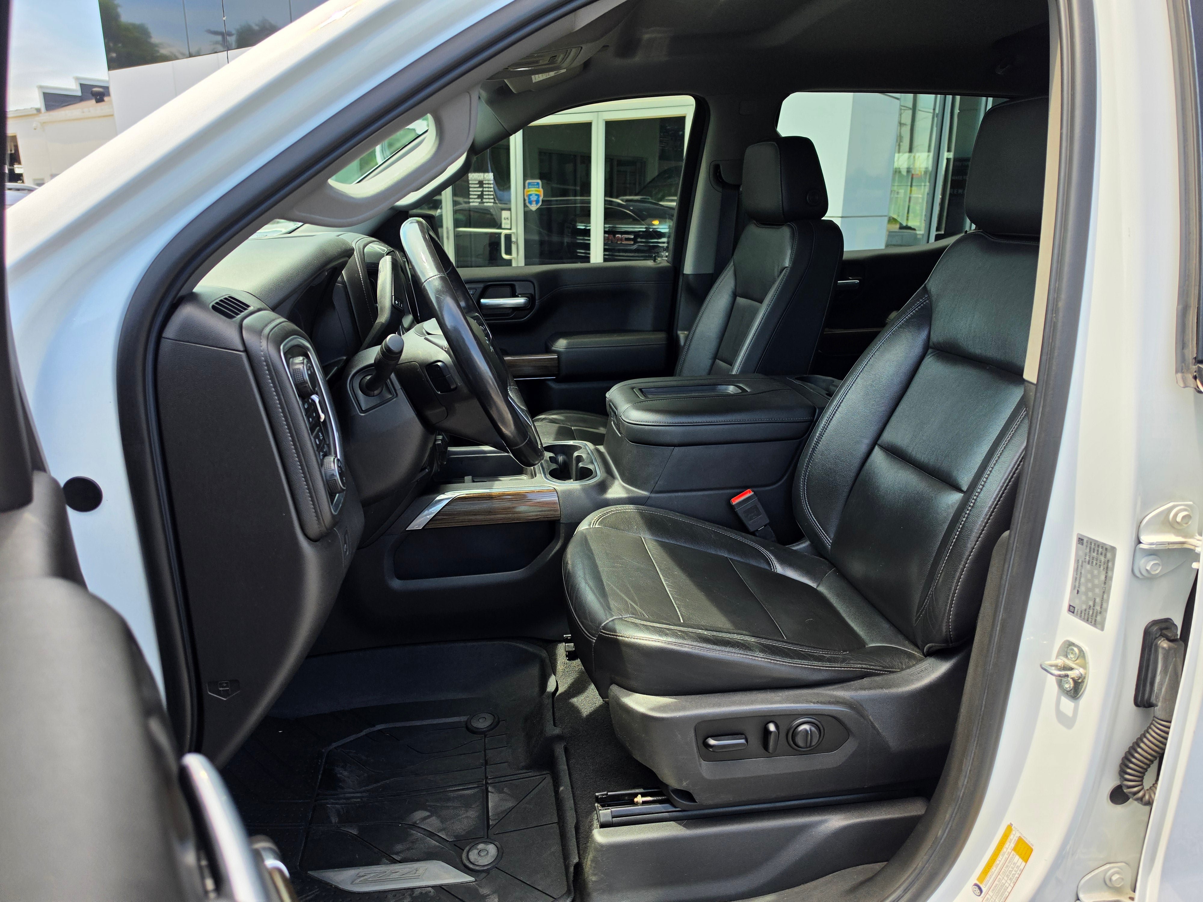 Used 2019 Chevrolet Silverado 1500 LT Trail Boss AWD/4WD image 10