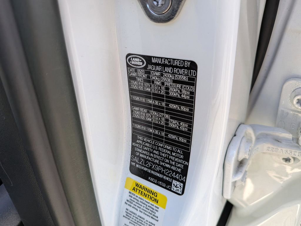 Used 2023 Land Rover Range Rover Evoque R-Dynamic SE image 35