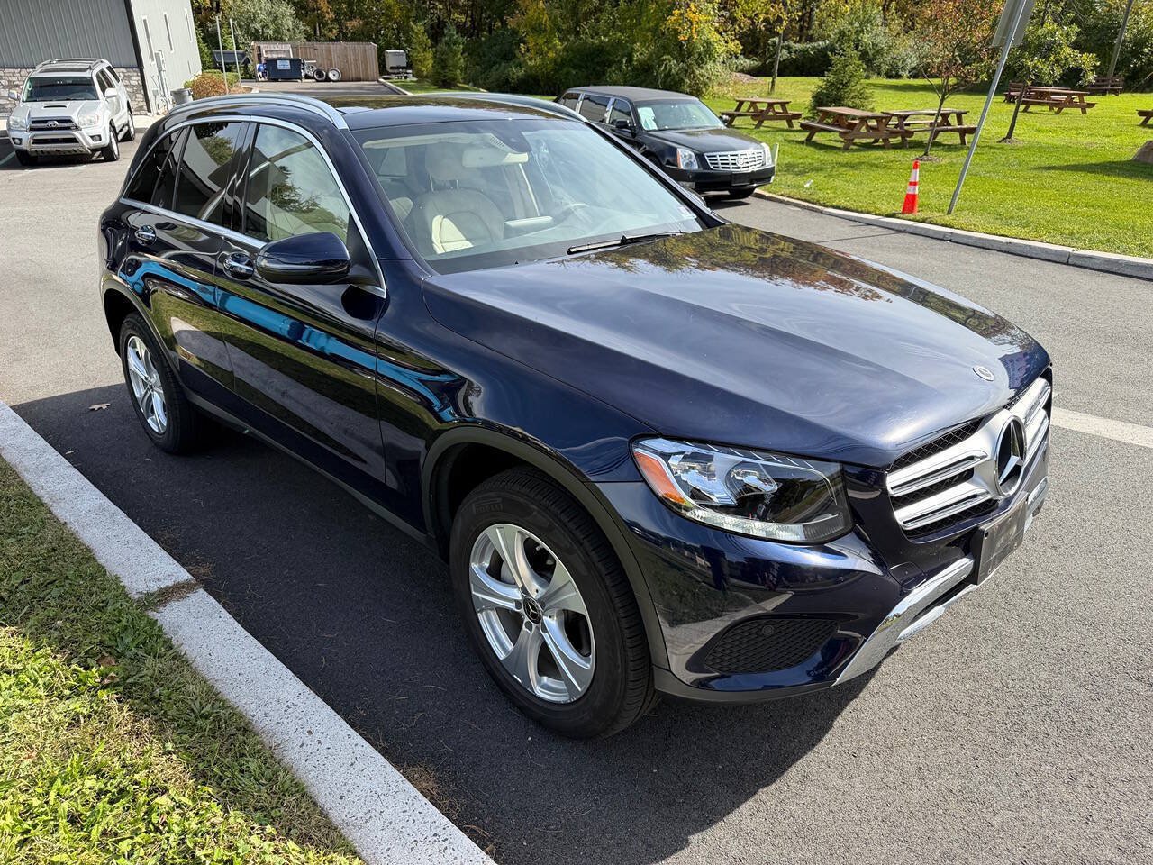 Used 2018 Mercedes-Benz GLC 300 4MATIC image 7