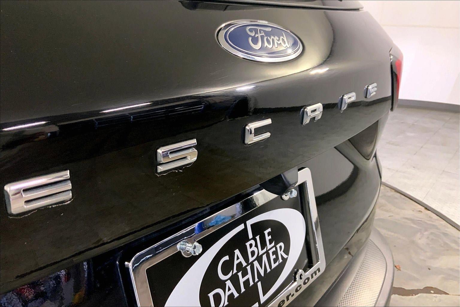 Used 2025 Ford Escape ST-Line image 8