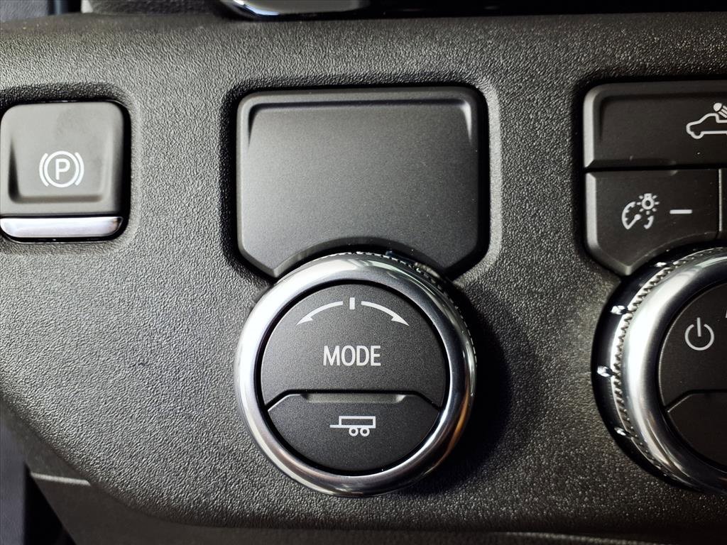 New 2026 GMC Sierra 1500 Elevation image 8