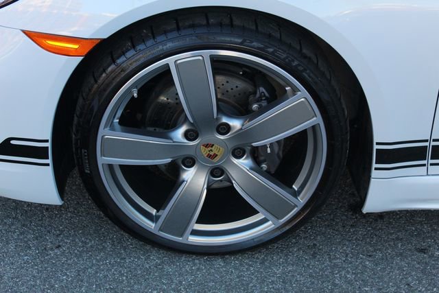 Certified 2024 Porsche 718 Boxster image 12