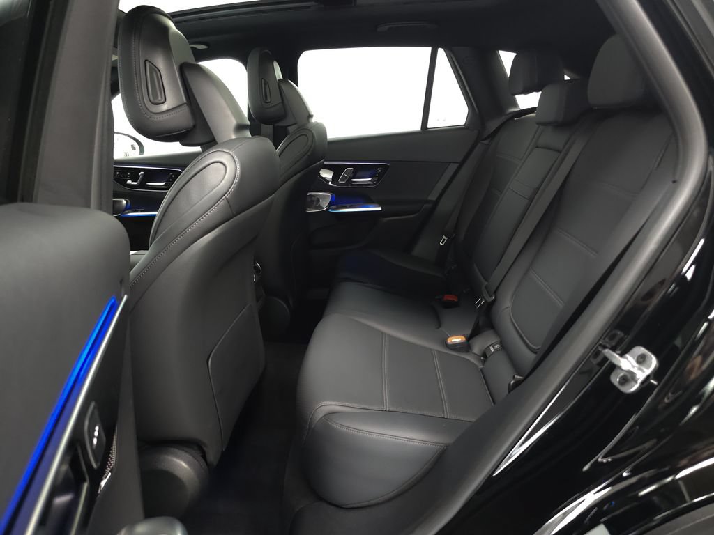 Certified 2026 Mercedes-Benz GLC 300 4MATIC image 27