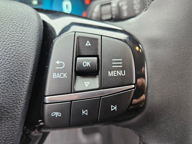 Used 2024 Ford Escape SE w/ PHEV Premium Package image 25