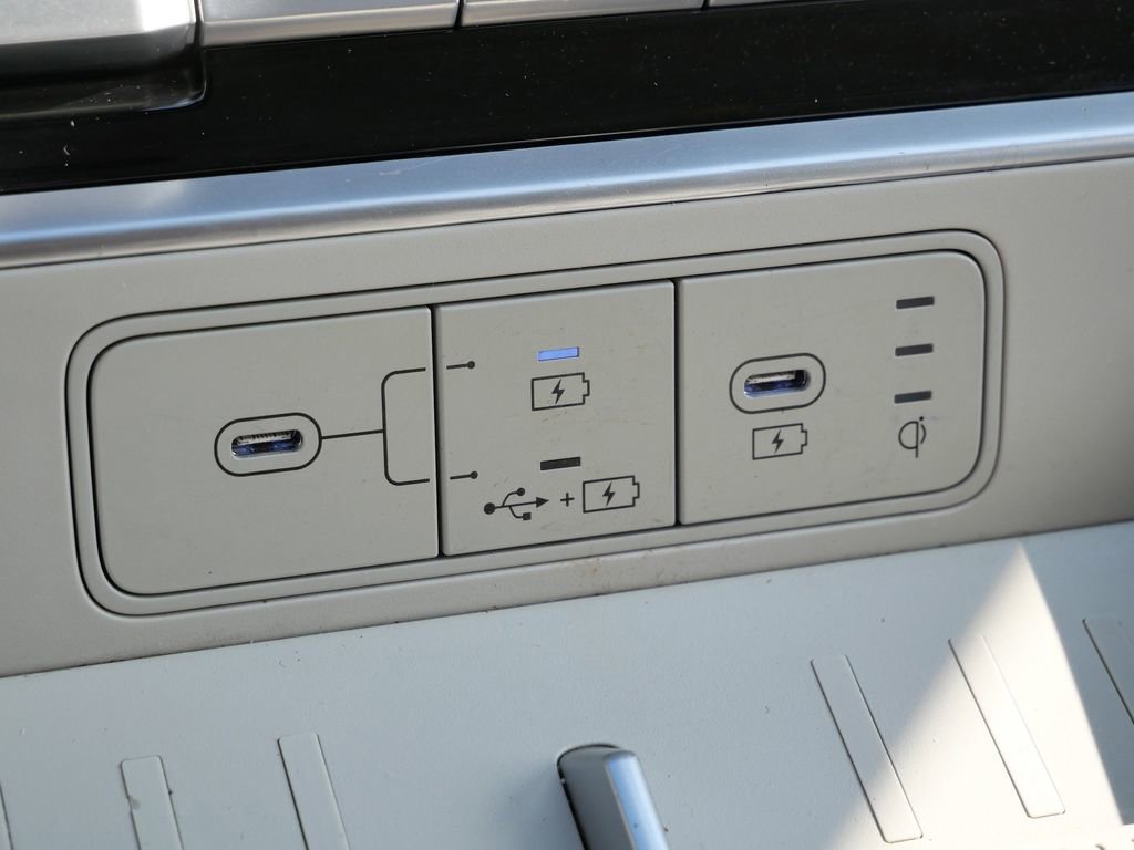 Used 2025 Hyundai Santa Fe SEL image 43