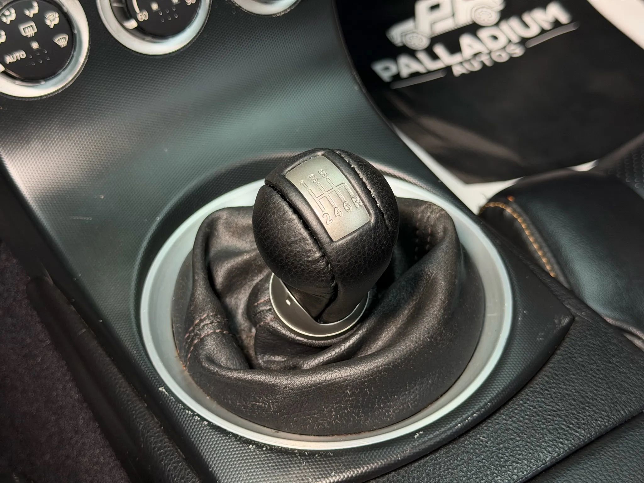 Used 2004 Nissan 350Z Touring image 30