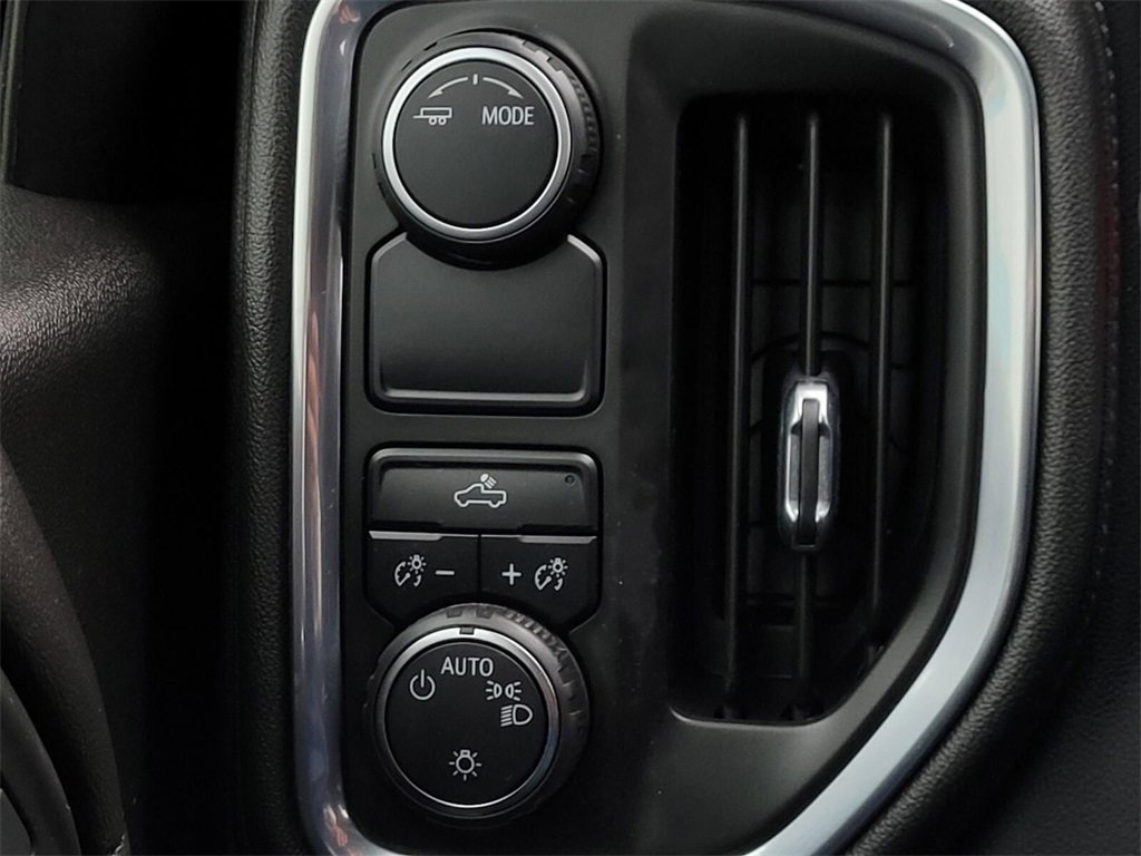 Used 2022 Chevrolet Silverado 1500 LT image 26