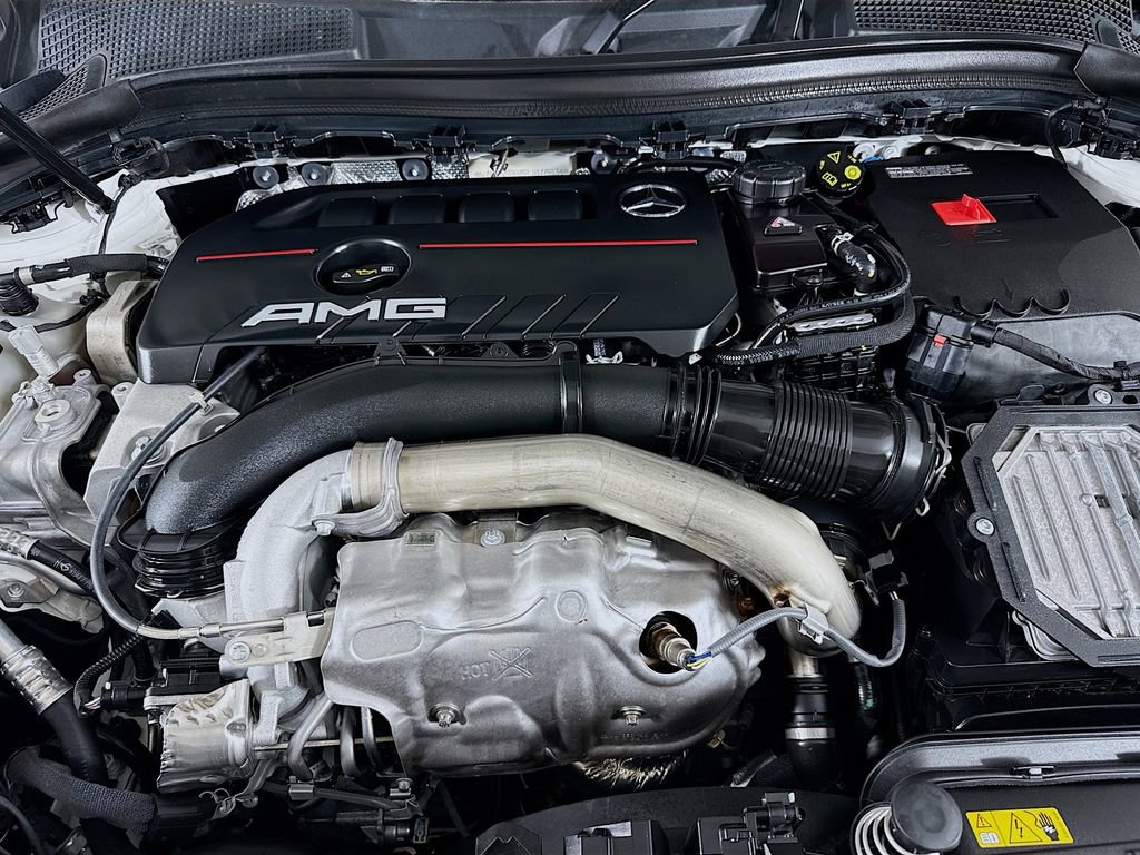 Used 2024 Mercedes-Benz GLA 35 AMG 4MATIC image 34