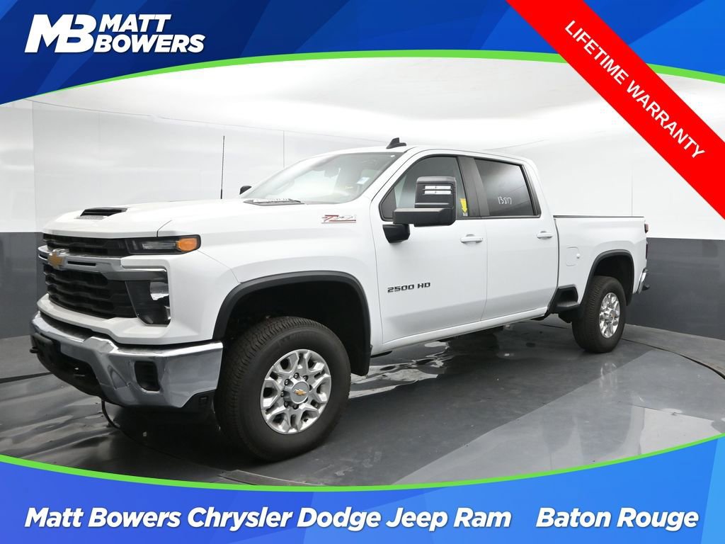 Used 2024 Chevrolet Silverado 2500 LT image 1