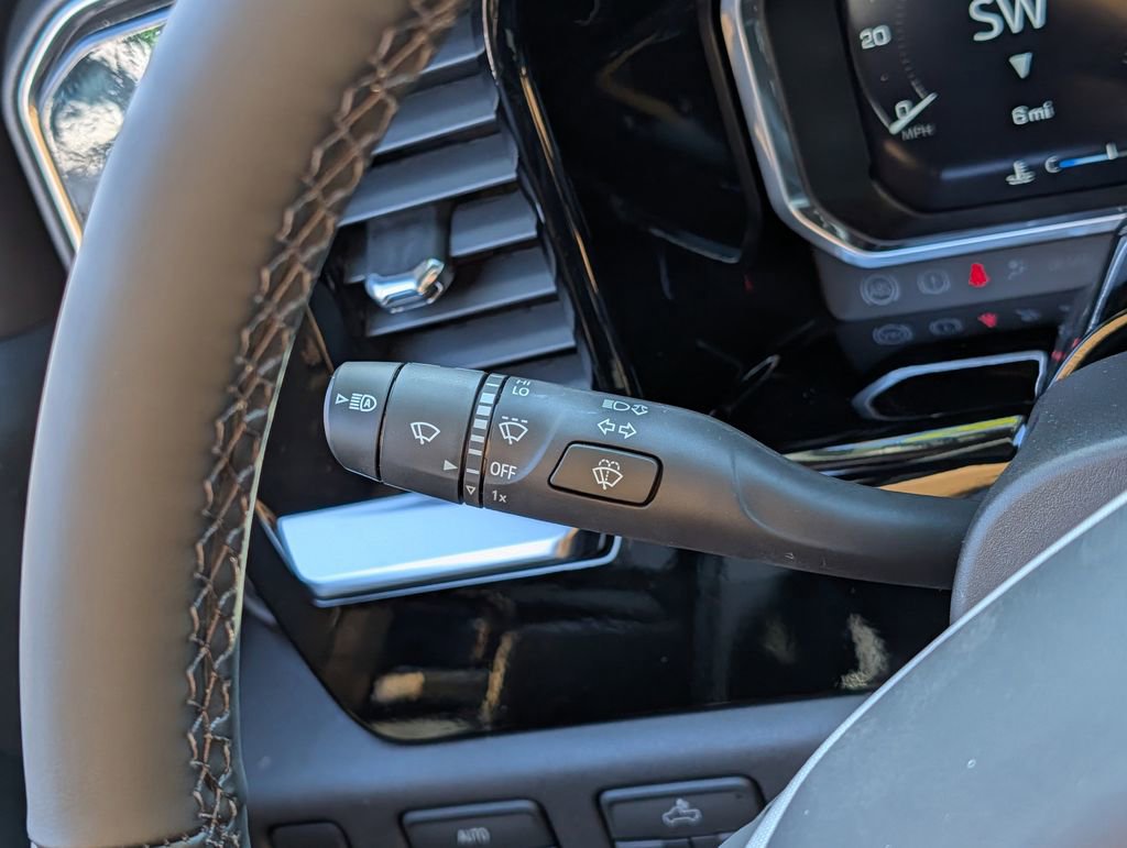 New 2026 GMC Sierra 1500 SLE image 40