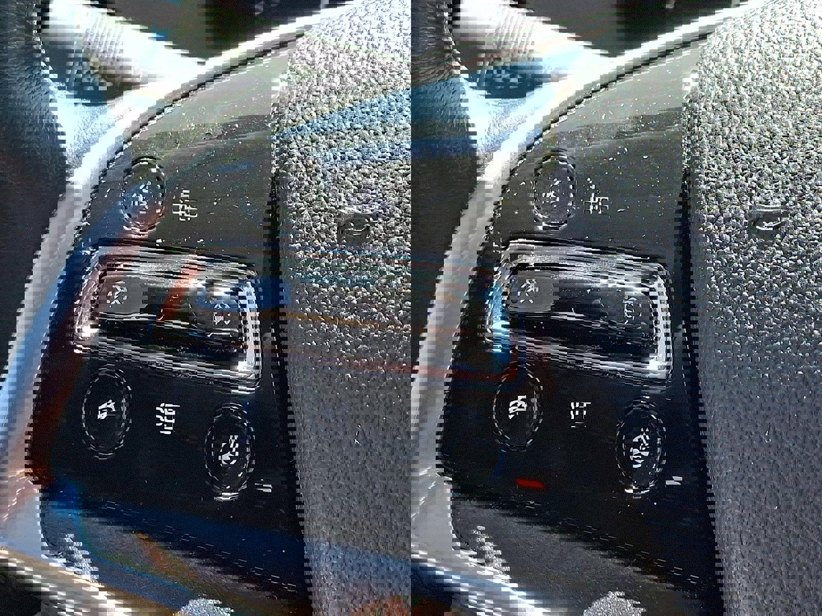 Used 2019 Cadillac XTS Luxury image 22